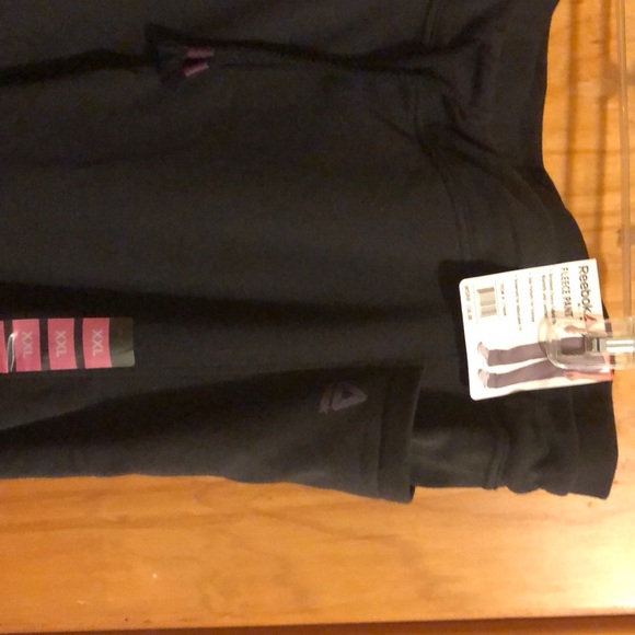 Reebok Fleece Pants - Brushed Fleece and pockets - Picture 5 of 6